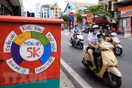 Periodista foráneo destaca respuesta rápida de Vietnam a la epidemia del COVID-19