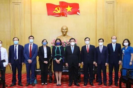 Fortalecen capacitación y desarrollo de capacidad para la futura generación de líderes vietnamitas