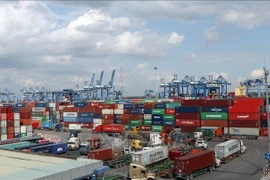 Vietnam registra superávit comercial pese al COVID-19