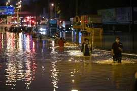 Malasia evacúa 22 mil personas por inundaciones 