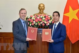 Ofrecen a empresas vietnamitas informaciones sobre mercado británico 