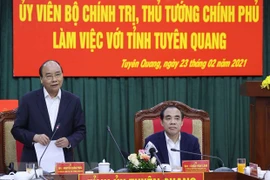 Primer ministro propuso a provincia de Tuyen Quang ampliar cobertura forestal