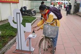 Estudiantes de 52 localidades vietnamitas vuelven a las aulas tras restricciones por el COVID-19