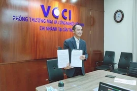 Vietnam y Países Bajos trabajan en construcción de base de negocios sostenibles en Delta del Mekong