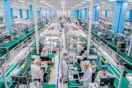 Crece desembolso de inversión extranjera directa en Vietnam