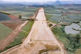 Aumentan inversiones públicas a mediano plazo en Vietnam