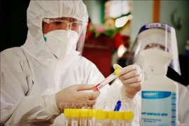 Vietnam registra 50 nuevos casos y un fallecido por COVID-19