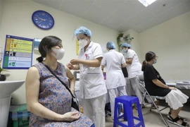 Vietnam registra más de 10 mil nuevos casos del COVID-19