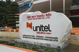 Empresa mixta de Viettel dona tres millones de dólares al Ministerio de Defensa de Laos
