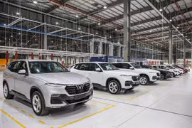 COVID-19 golpea ventas de automóviles en Vietnam en julio
