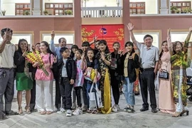 Vietnamitas en Camboya esperan con impaciencia el XIII Congreso Nacional del Partido Comunista