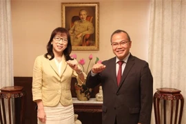 Organización japonesa apoya a niños con cáncer en Vietnam