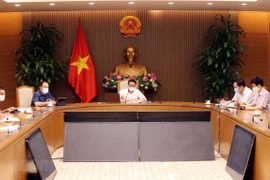 Proponen medidas antiepidémicas en dos mayores focos del COVID-19 en Vietnam 