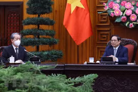 Primer ministro de Vietnam recibe al embajador de China