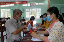 Buscan mejorar asistencia a personas afectadas por COVID-19 en Vietnam