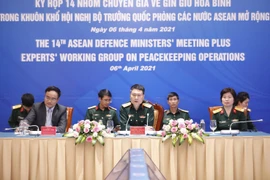 Vietnam afirma posición en cooperación multilateral de mantenimiento de paz de ONU