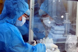 Vietnam desarrolla con éxito medicamento contra el virus SARS-CoV-2
