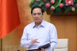 Premier vietnamita lanza movimiento de emulación para unir esfuerzos contra COVID-19 