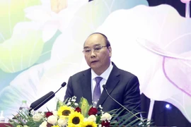 Presidente vietnamita urge a elevar papel, prestigio y estatus de abogados 