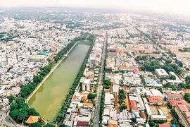 Provincia vietnamita de Tien Giang realiza inversión millonaria en obras clave