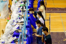 Tailandia eleva capacidad de hospital de campaña ante el COVID-19 