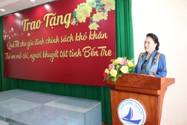 Presidenta del Parlamento vietnamita pide más atención a la población en Ben Tre