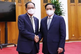 Primer ministro vietnamita pide a Corea del Sur mantener apoyo en lucha contra el COVID-19