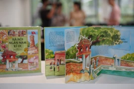 Reminiscencias de mil años de Hanoi a través de libro ilustrado 3D 