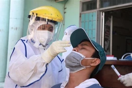 Vietnam registra casi tres mil casos de COVID-19 este jueves