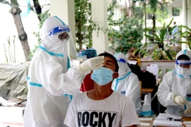 Vietnam registra más de cuatro mil casos nuevos del COVID-19