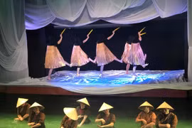 Disfrute de diversidad de cultura vietnamita a través de obra de marioneta experimental 