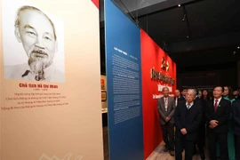Un recorrido por congresos del Partido Comunista de Vietnam, a través de fotos