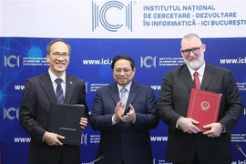 Premier vietnamita propone promover cooperación con Rumania en ciencia y tecnología 