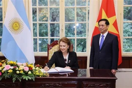 Vietnam aprecia la tradicional amistad y asociación integral con Argentina, afirma canciller