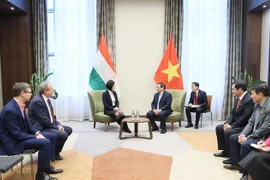 Primer ministro de Vietnam concluye visita a Hungría