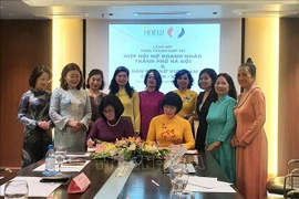 Mujeres vietnamitas se unen para mejorar papel y posición