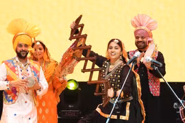 Programa artístico fortalece amistad entre Vietnam y la India