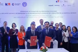 Cooperan Vietnam y Francia para mejorar calidad de servicios médicos