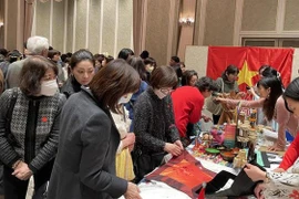 Vietnam se suma a feria benéfica en Japón