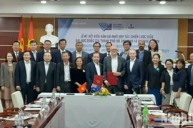 Robustecen universidades vietnamita y australiana cooperación en inteligencia artificial