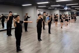 Pro.G Academy, destacado centro de capacitación para bailarines en Hanoi