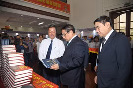 Libro sobre el General Vo Nguyen Giap se publica en cinco idiomas