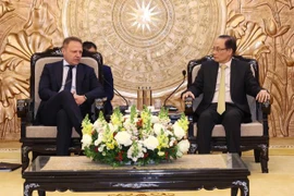 Vietnam otorga prioridad a la asociación estratégica con Italia