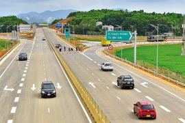 Vietnam busca promover desembolso de capital de inversión pública