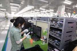 Medios camboyanos elogian atracción de inversión extranjera de Vietnam