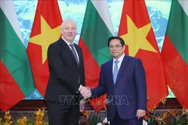 Vietnam valora cooperación multifacética con Bulgaria