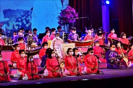 Princesa tailandesa presenta obra musical sobre Vietnam