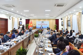 Debaten orientaciones para diplomacia económica de Vietnam en 2024