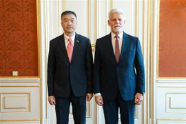 Presidente checo aprecia tradicional relación amistosa con Vietnam