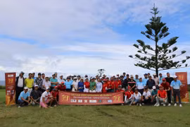 Torneo de golf en Australia recauda ayuda para niños de pocos recursos en Vietnam
